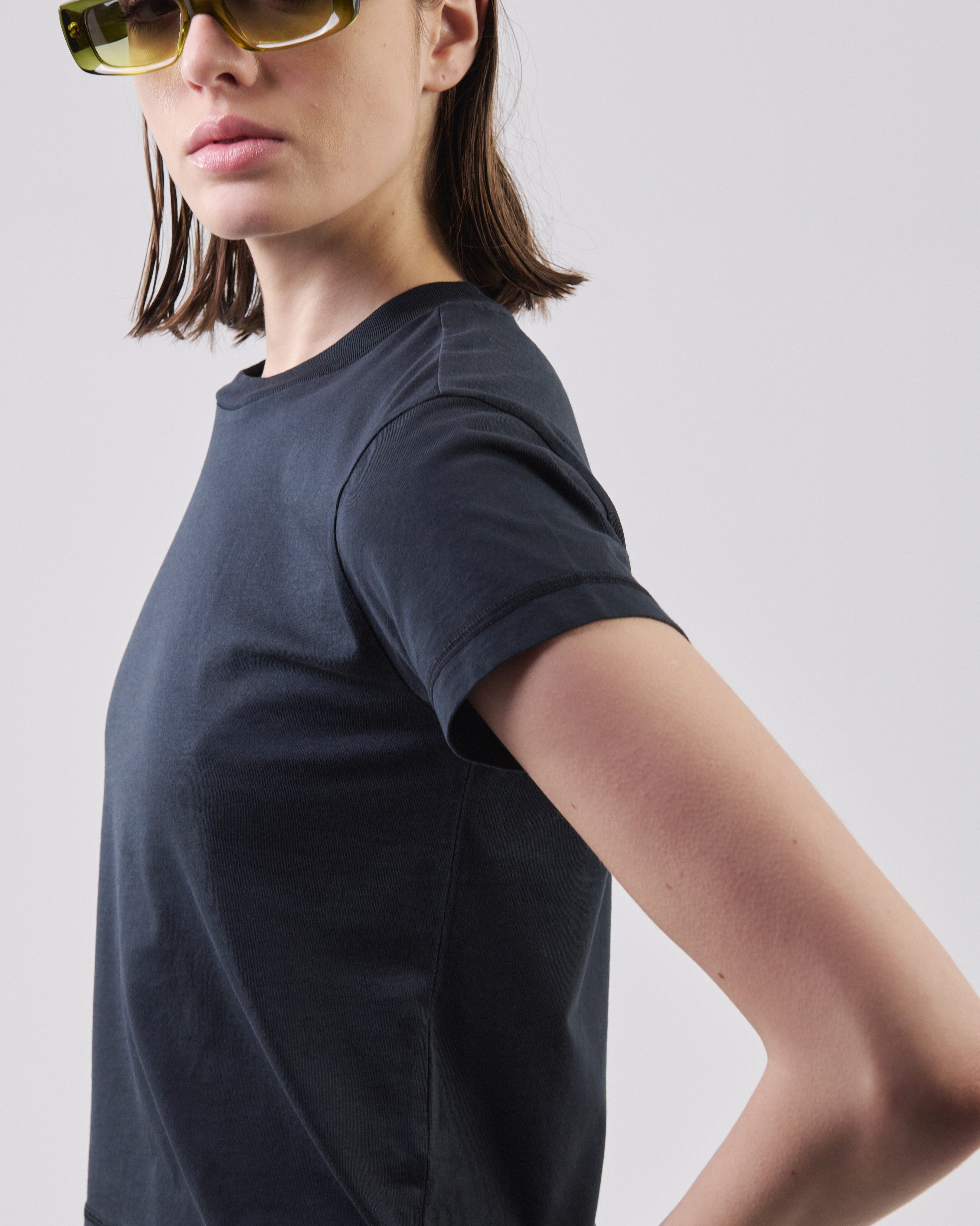 Cropped T-Shirt, True Black