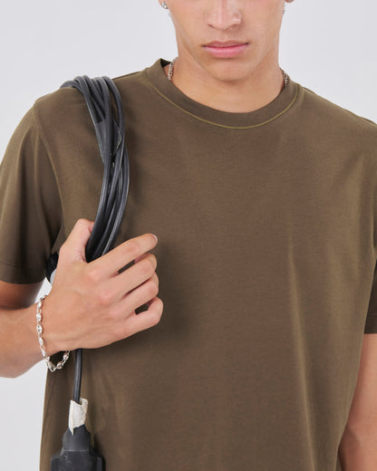 Classic T-Shirt 135, Petrichor