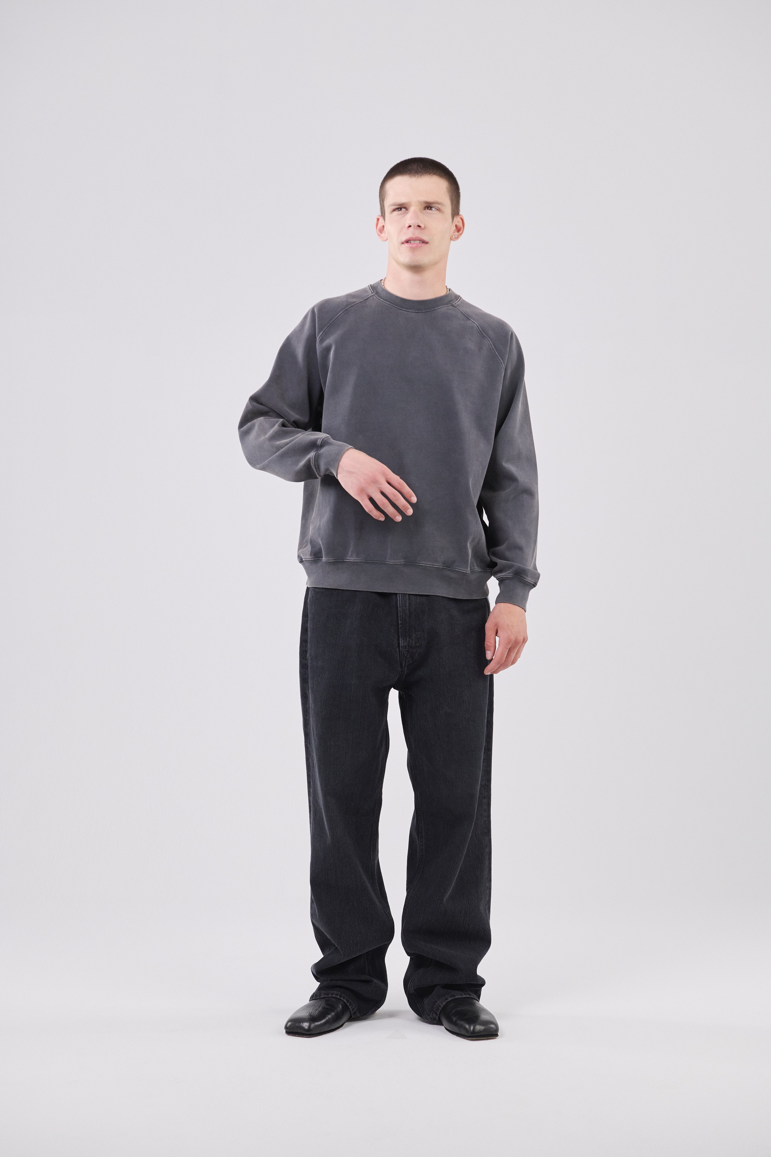 Raglan Sweatshirt, Midnight Fade